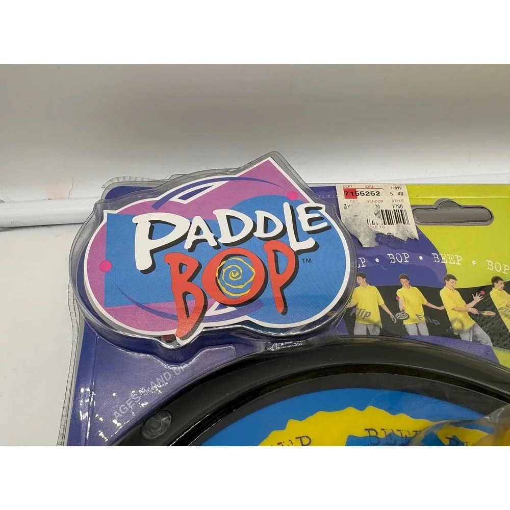 New Rare Vintage 80s 90s Paddle Bop Electronic Memory Game Toy Manley Toy Quest